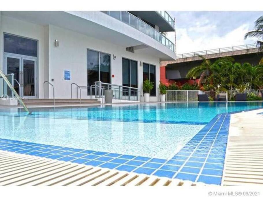 Ocean View 2Br 2Bth Hallandale Beach Miami Ft Lauderdale Extérieur photo